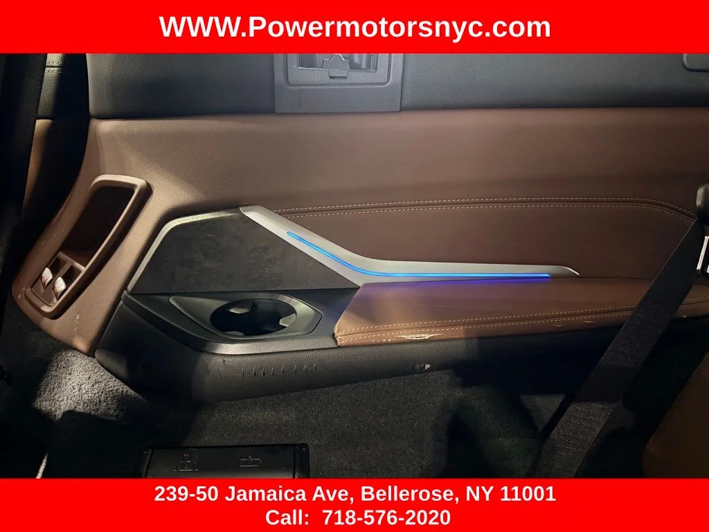 Used 2021 Black BMW xDrive40i image 51