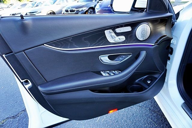 Used 2022  Mercedes-Benz E 350 image 21