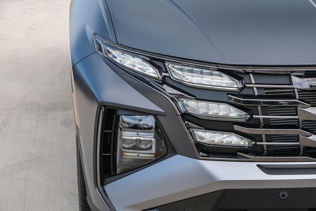 2025 Hyundai Tucson Limited - Photo 11