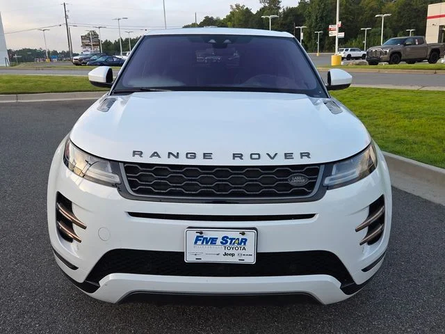 Used 2020  Land Rover R-Dynamic SE image 2