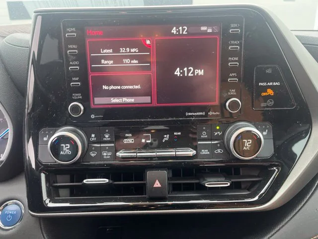 Used 2022 Beige Toyota Bronze Edition image 13