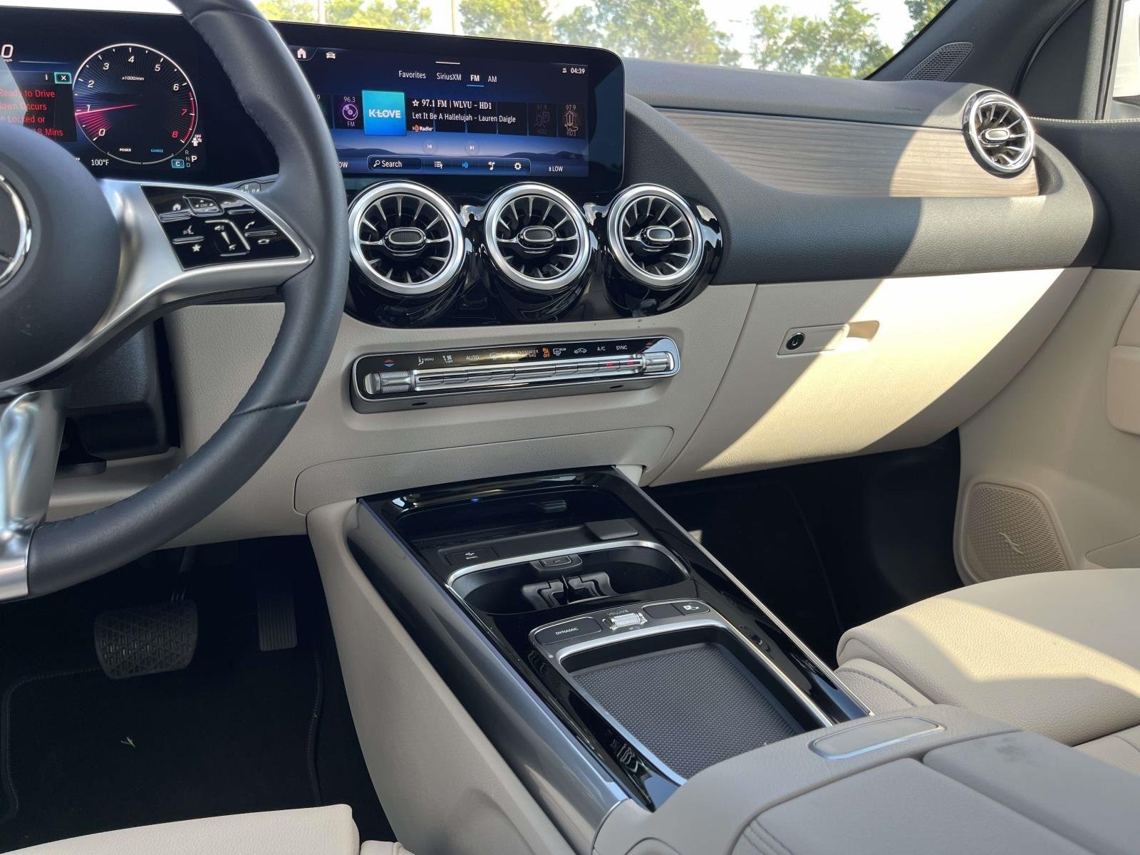 Used 2026 Polar White Mercedes-Benz GLA 250 image 15