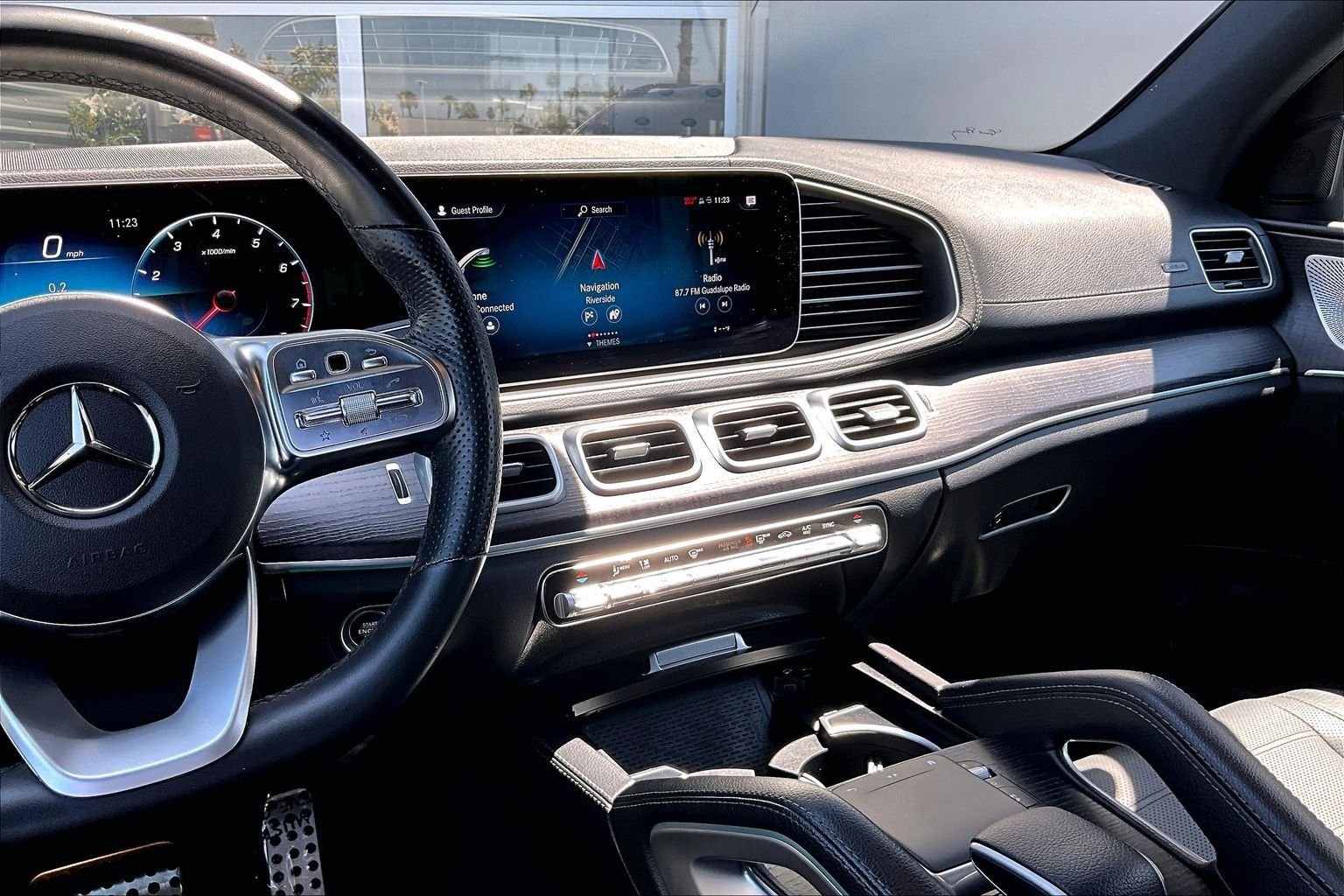 Used 2023  Mercedes-Benz GLS 450 image 6