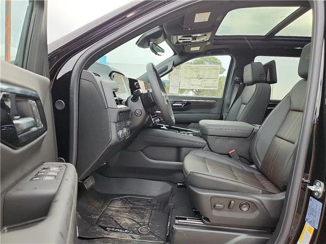 New 2027 GBA Black Chevrolet High Country 4x4 image 14