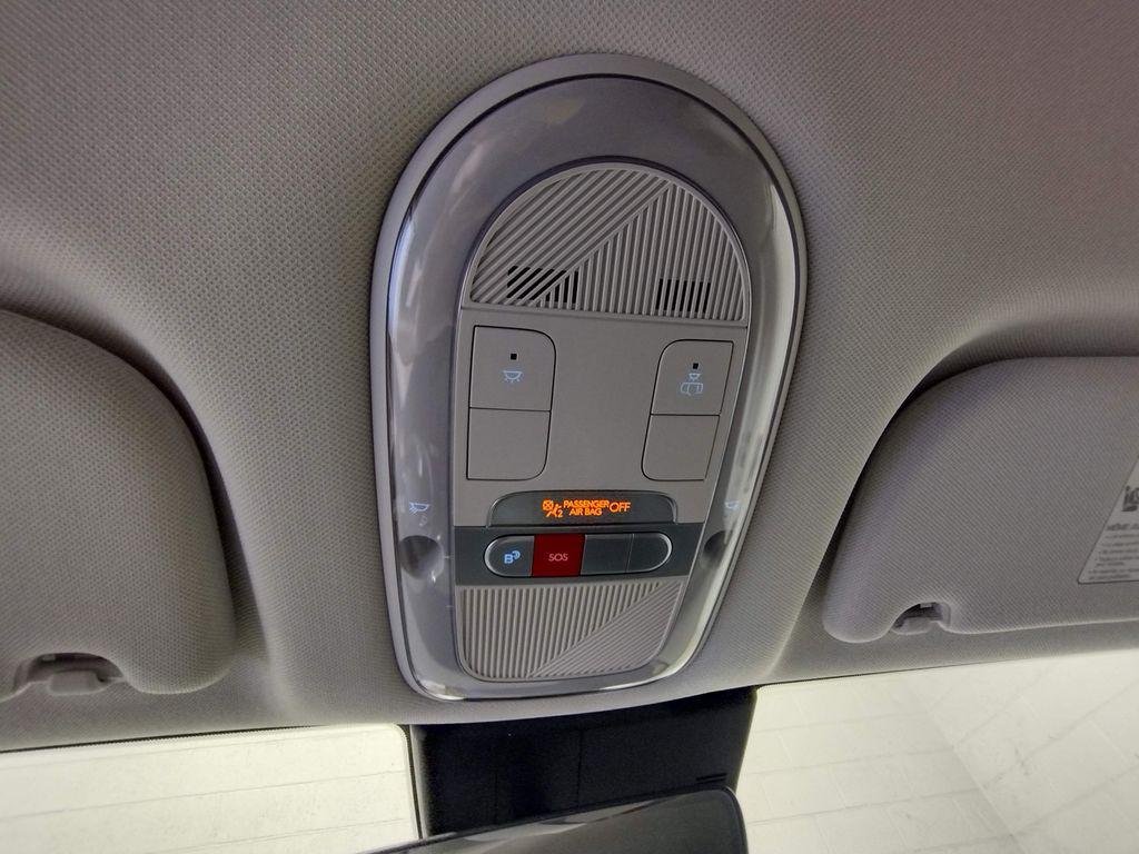 New 2026 White Hyundai SEL image 33