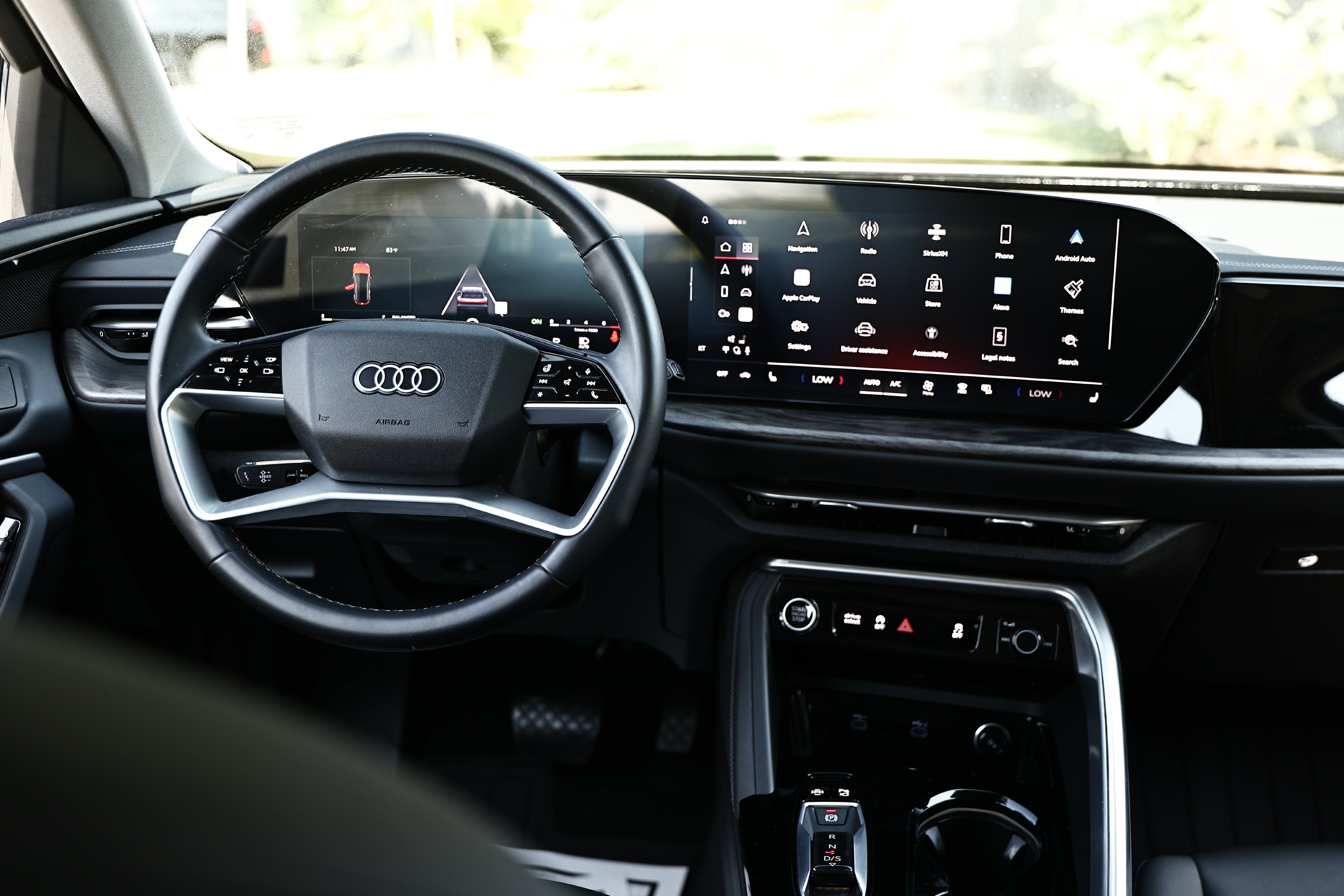 Used 2025 Mythos Black Metallic Audi 2.0T Premium Plus image 27