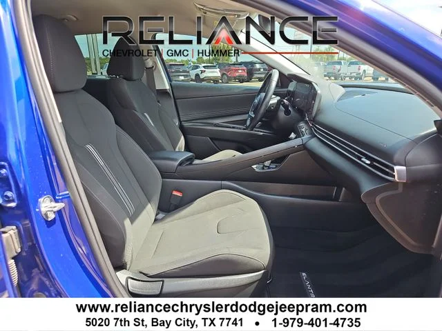 Used 2023 Blue Hyundai SEL image 15