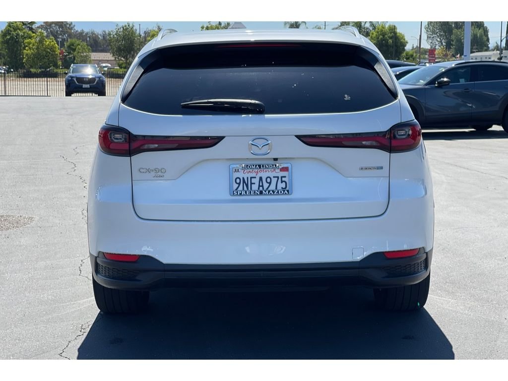 Used 2024 Rhodium White Premium Mazda Preferred image 5