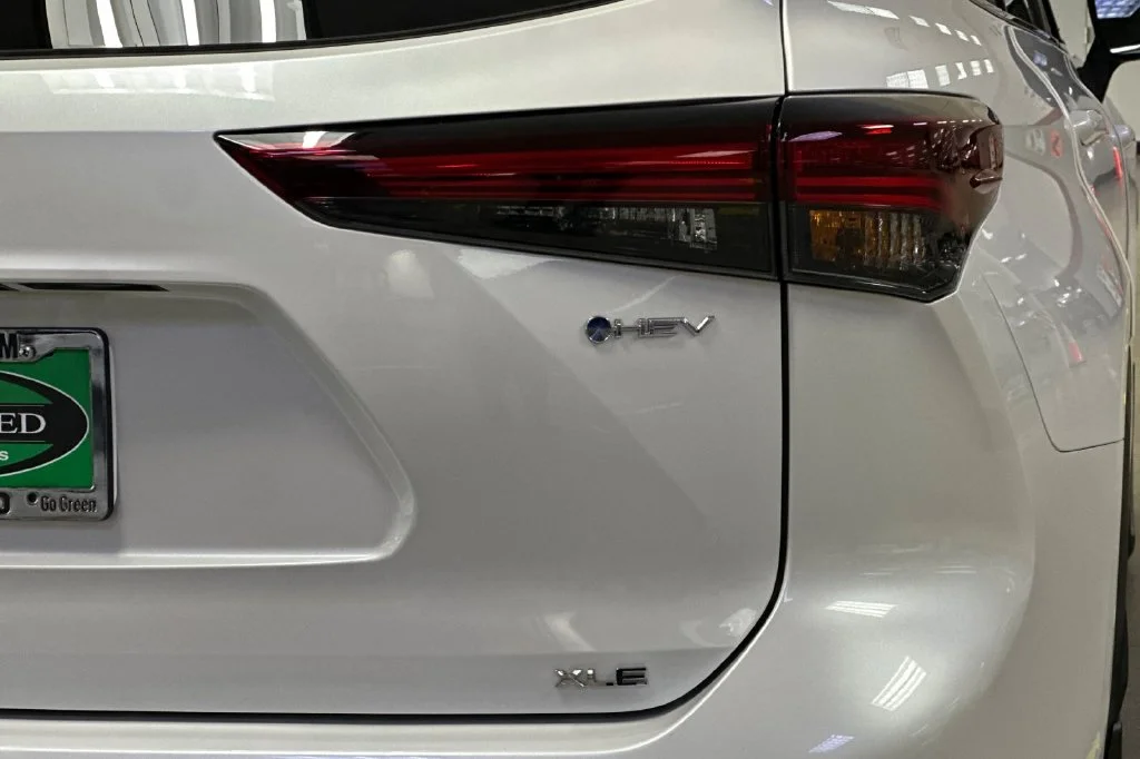 Certified Used 2026 Beige Toyota XLE image 28