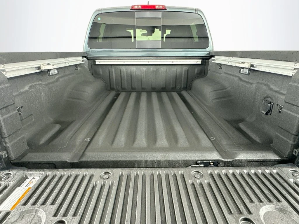 New 2027 Gray Nissan PRO-X image 30