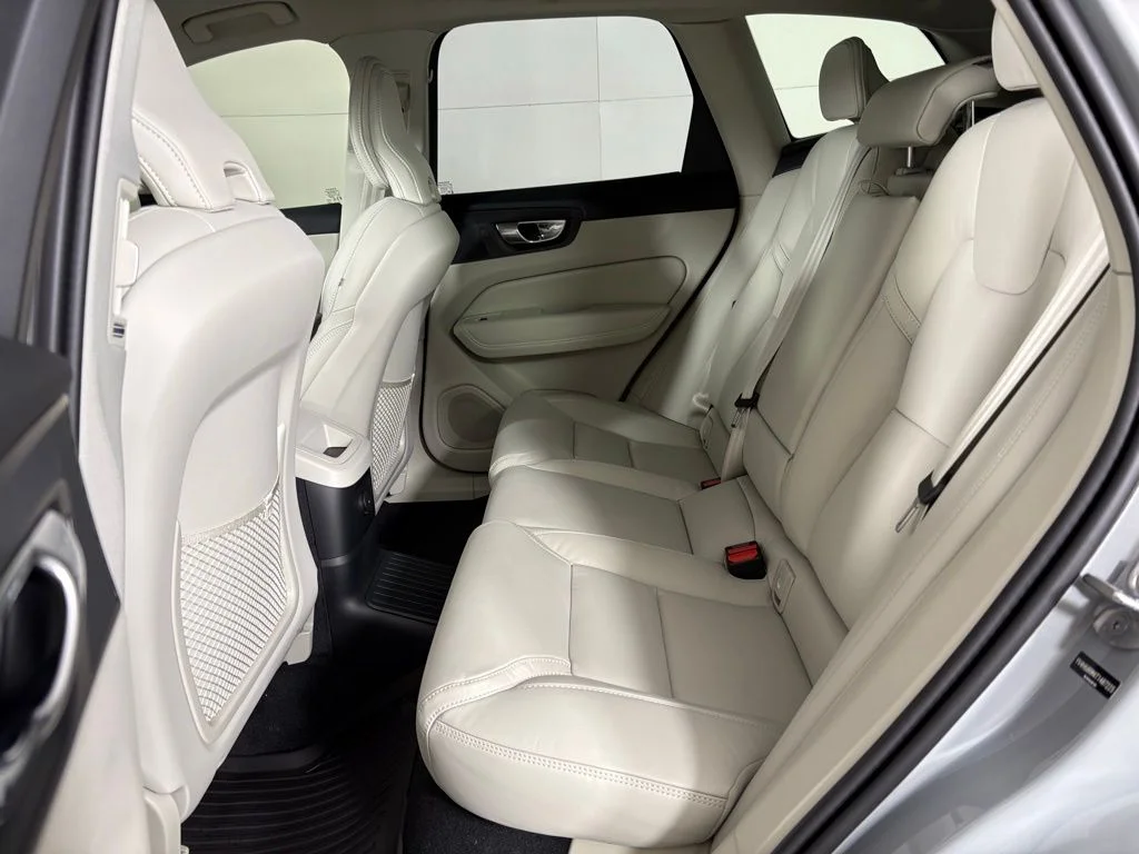 New 2026 Vapour Grey Volvo Ultra image 36
