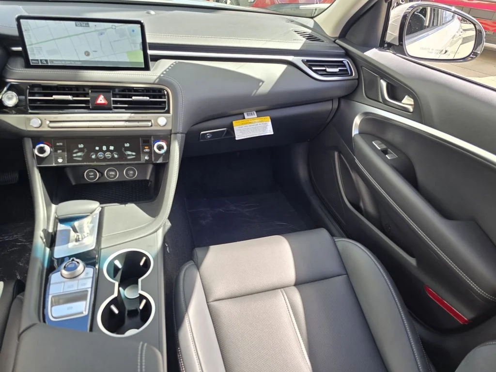New 2026 Silver Genesis 2.5T image 9