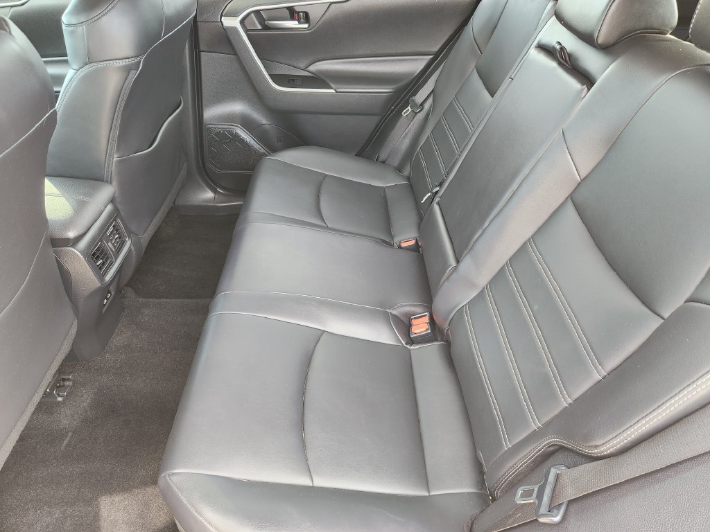 Certified Used 2024 Silver Toyota XLE Premium image 26