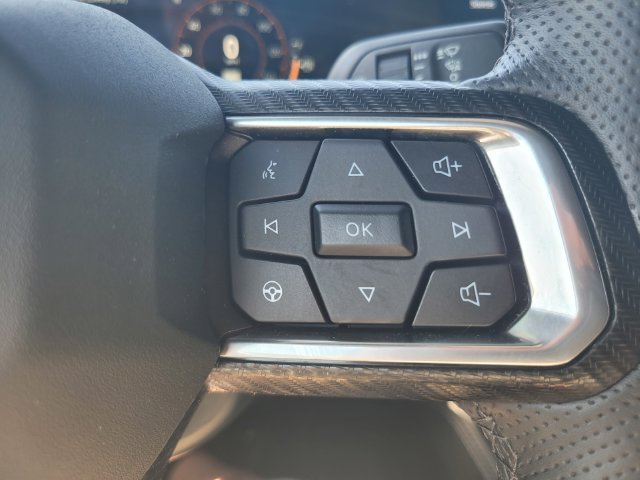 Used 2024 Gray Ford EcoBoost Premium image 27