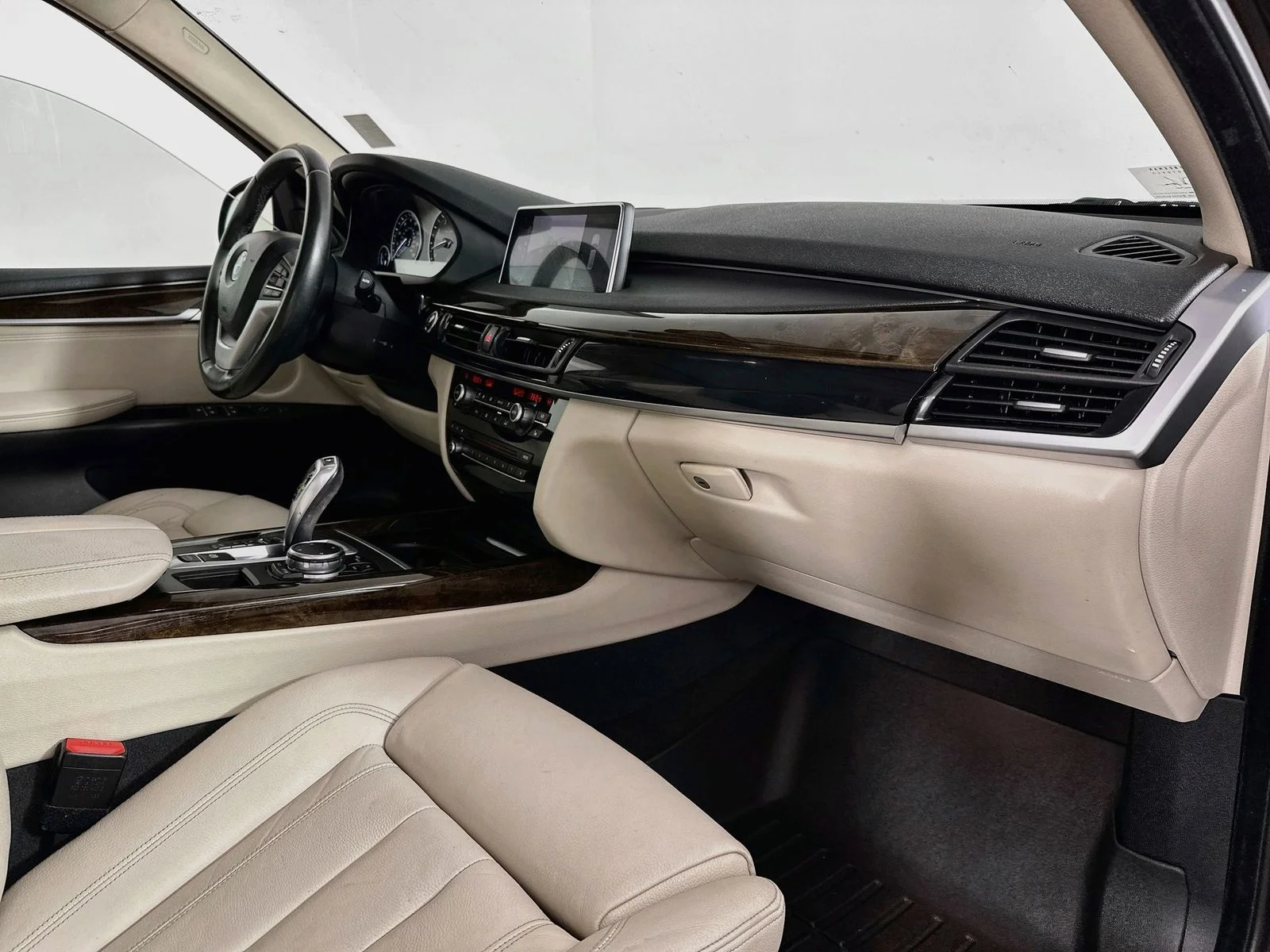 Used 2016 Brown Metallic BMW xDrive35i image 31