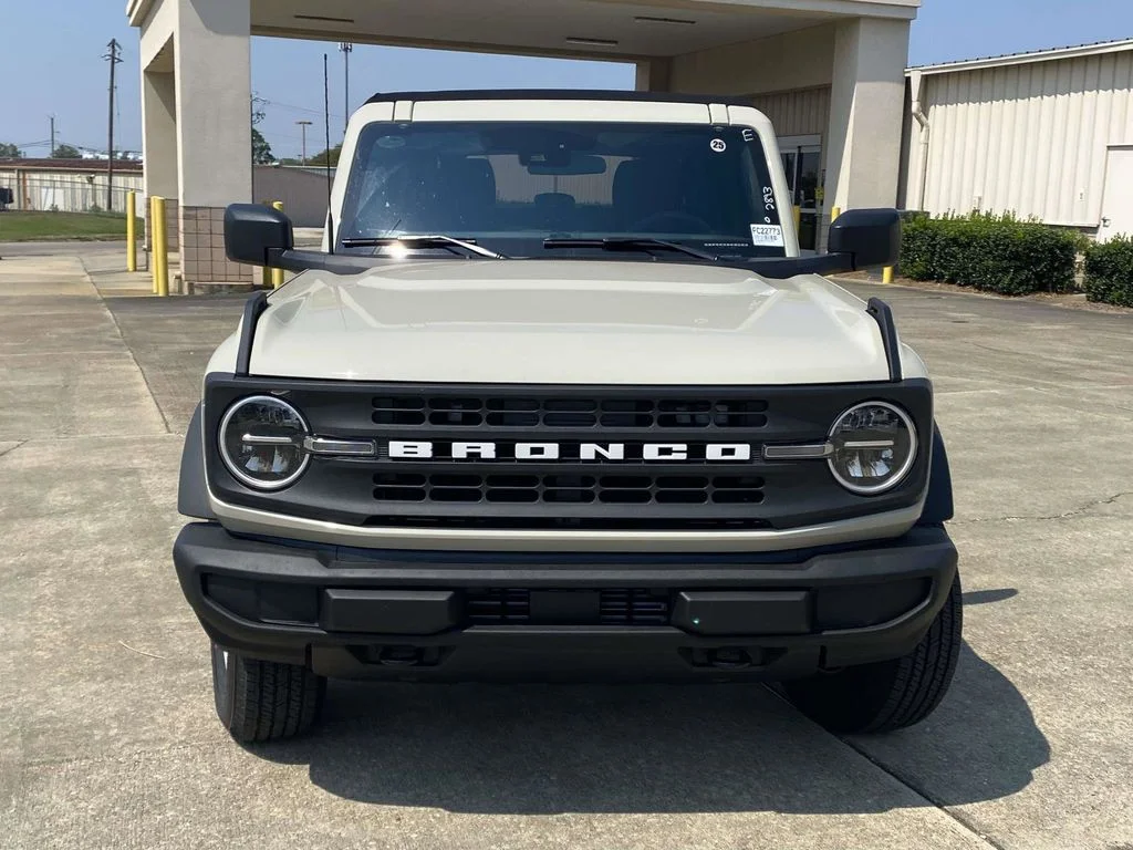 New 2025 Beige Ford Base image 8