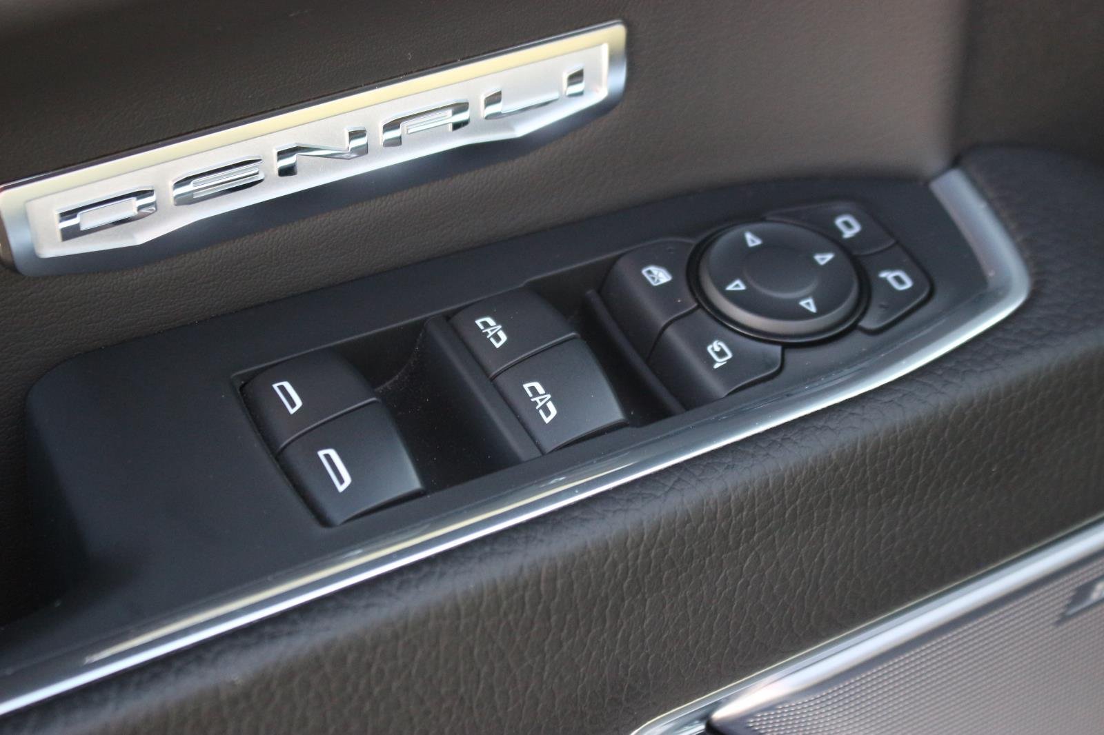 Used 2023 Summit White GMC Denali image 14
