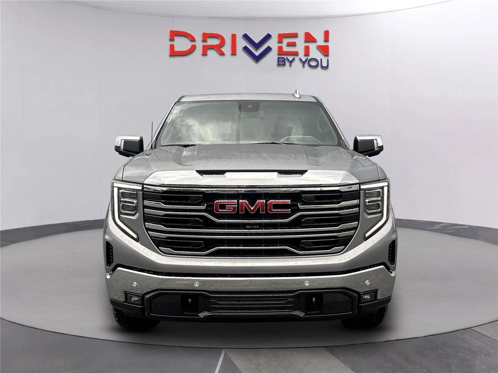 2026 GMC Sierra 1500 SLT - Photo 9