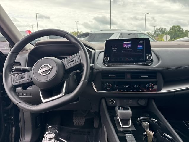 Used 2023 Black Nissan SV image 15