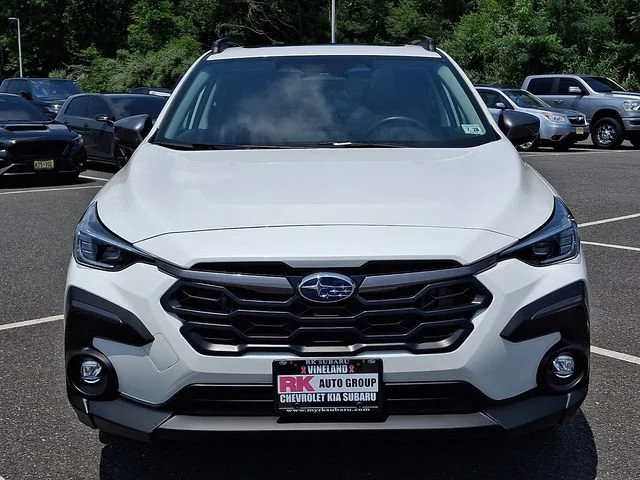 Used 2024 White Subaru Limited image 3