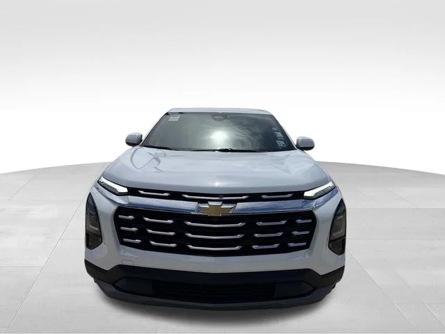 Used 2026 White Chevrolet LT image 4
