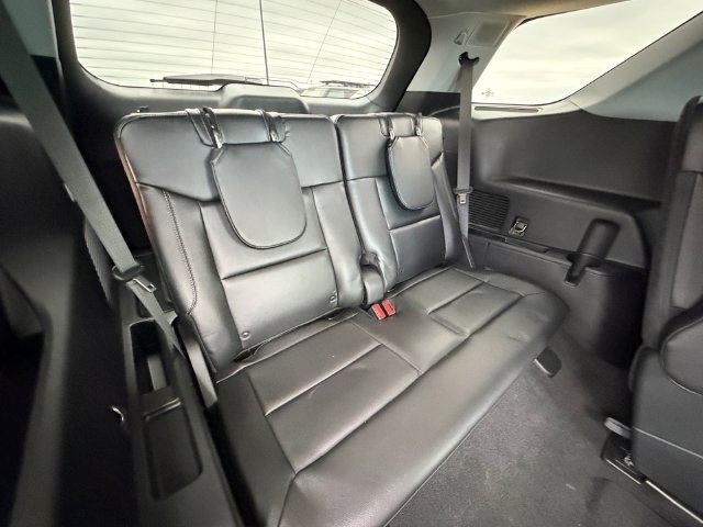 Used 2021 Gray Ford Limited image 17