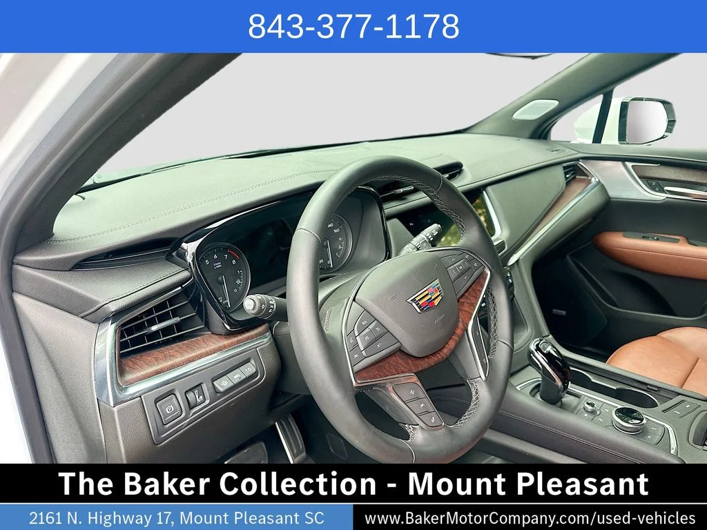 Used 2026 White Cadillac Sport image 9