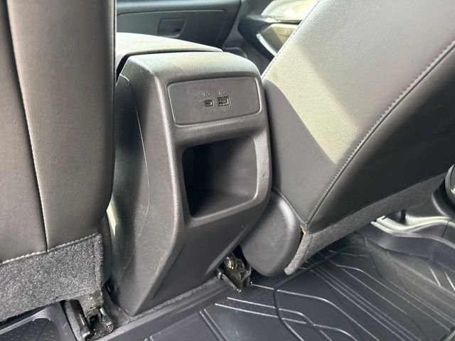 Used 2024 Blue Chevrolet LT image 31