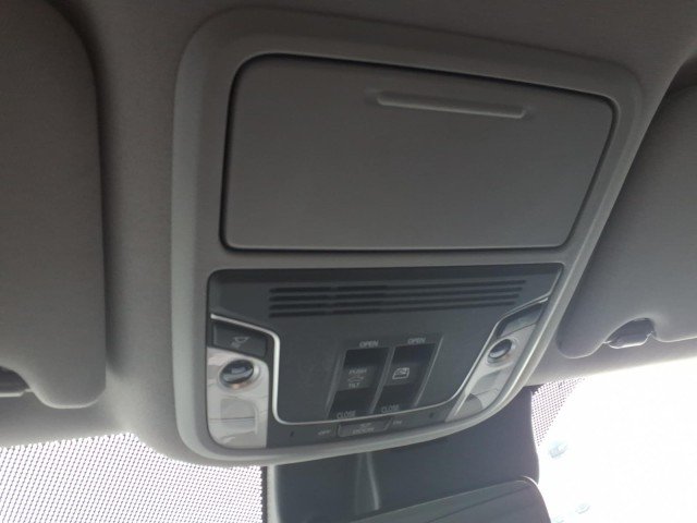 Certified Used 2023 Modern Steel Metallic Honda AWD RTL-E image 25