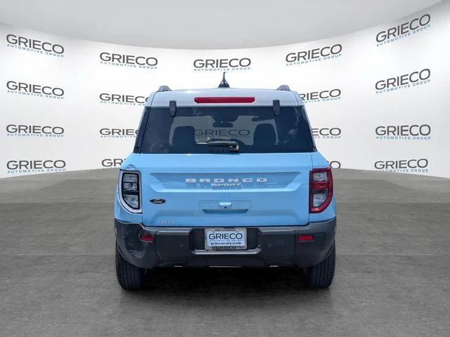 Used 2025 Robins Egg Blue Ford Heritage image 25