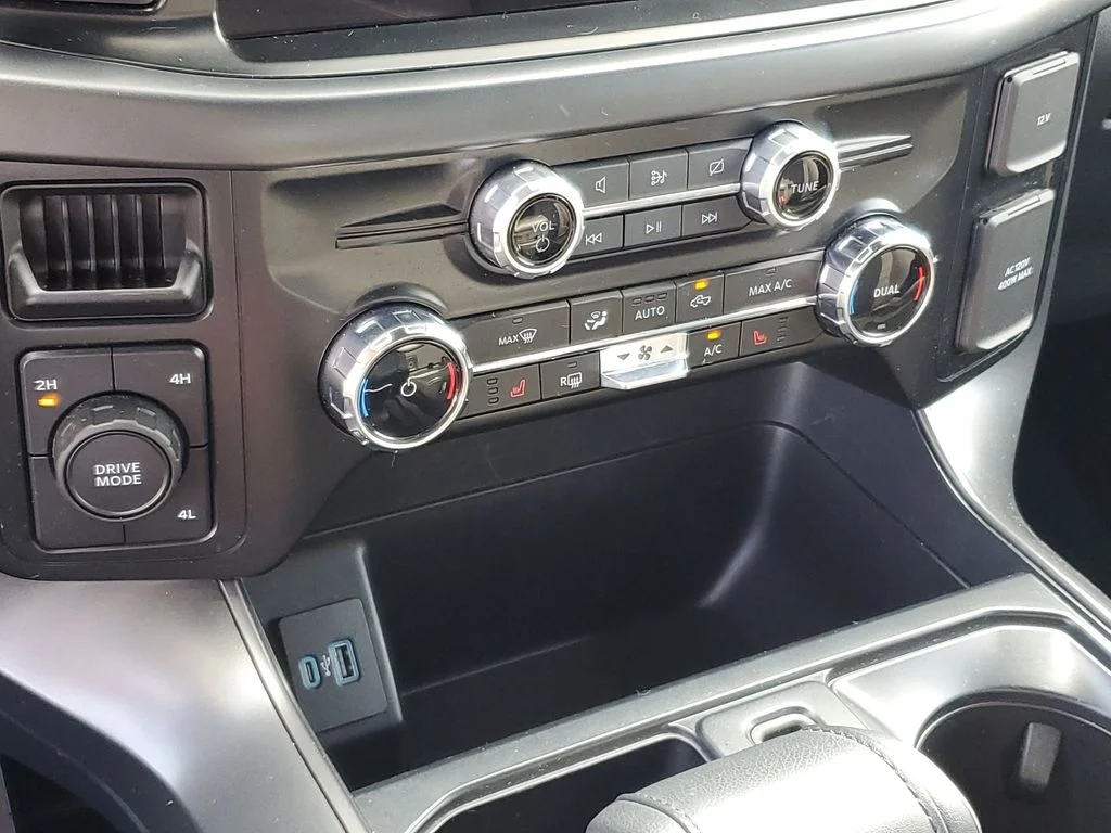 Certified Used 2024 Carbonized Gray Metallic Ford XLT image 17