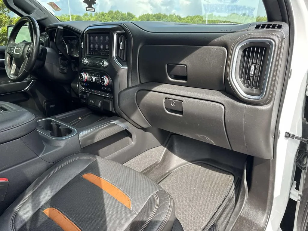 Certified Used 2021 Summit White GMC AT4 image 12