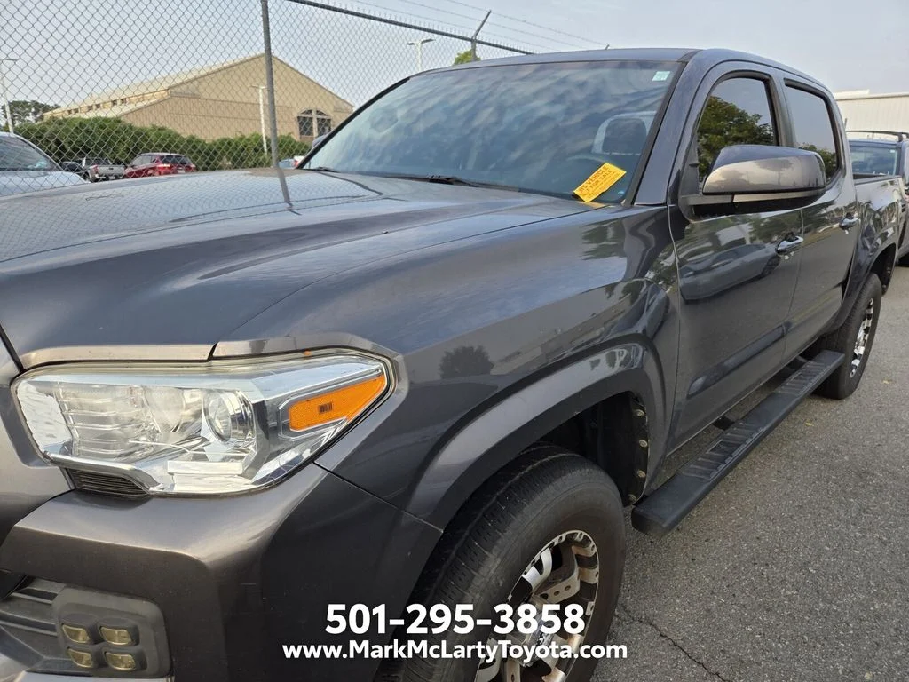 Used 2017 Gray Toyota SR image 5