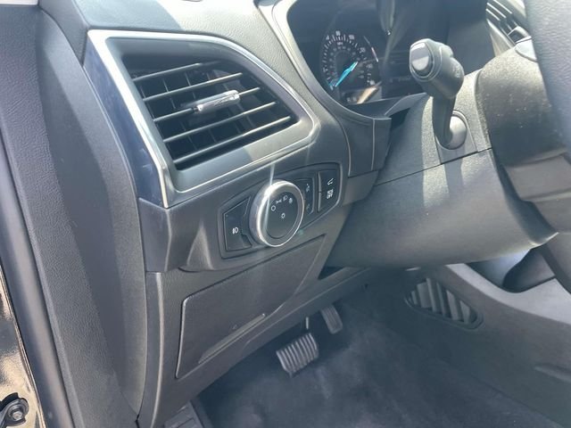 2024 Ford Edge Titanium - Photo 22