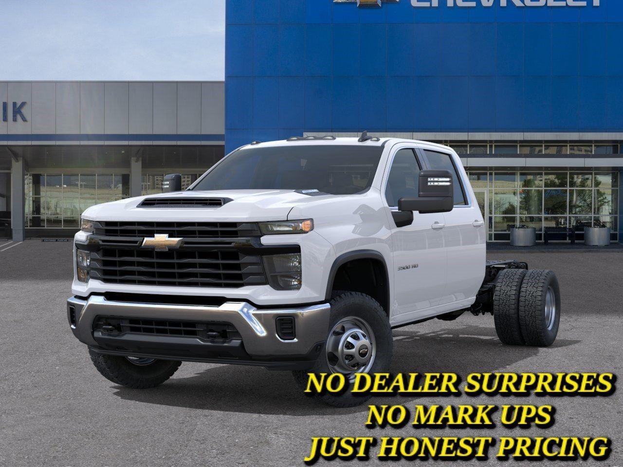 New 2026 Summit White Chevrolet Work Truck image 6