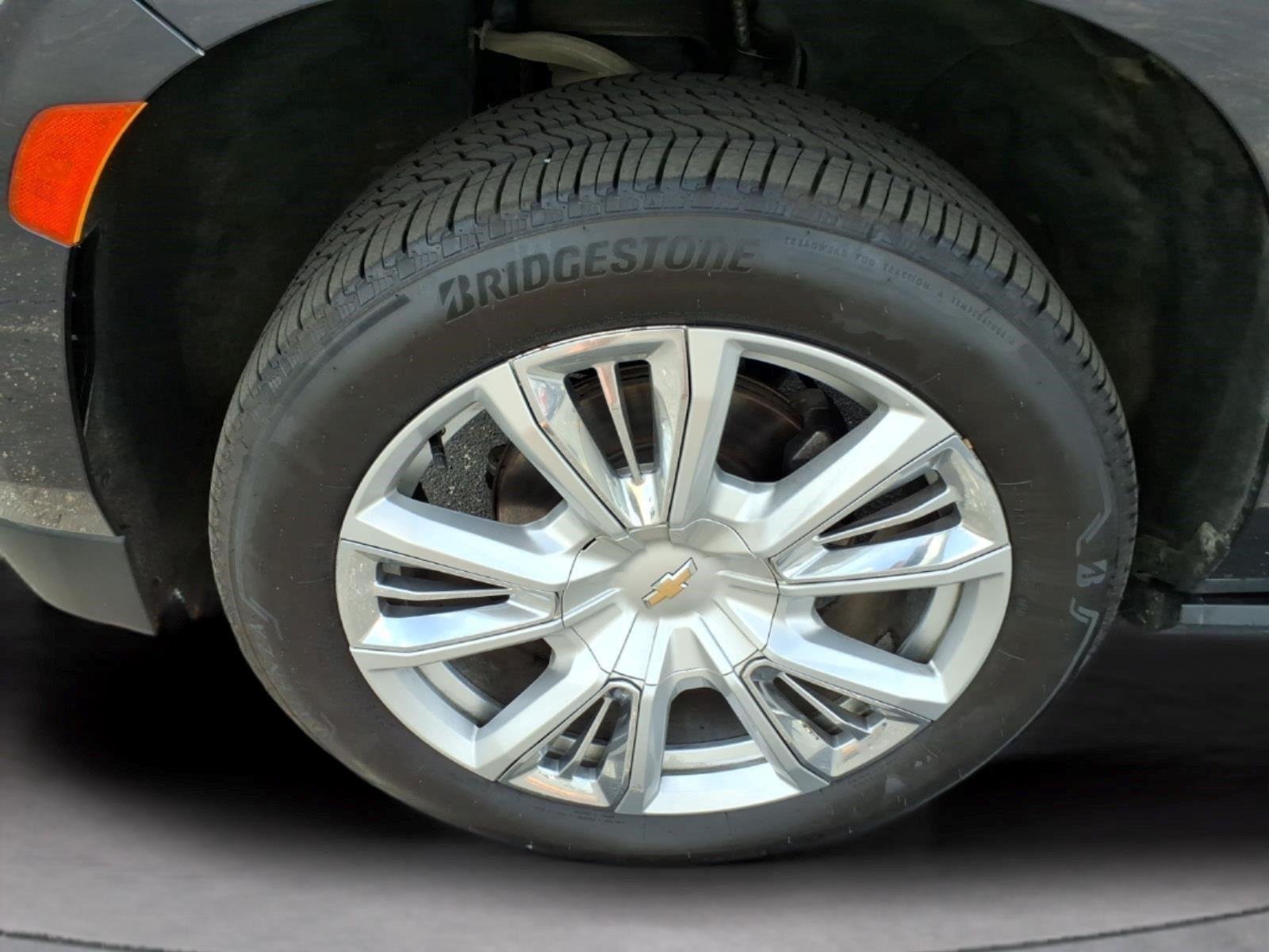 Used 2022 Dark Ash Metallic Chevrolet High Country image 9