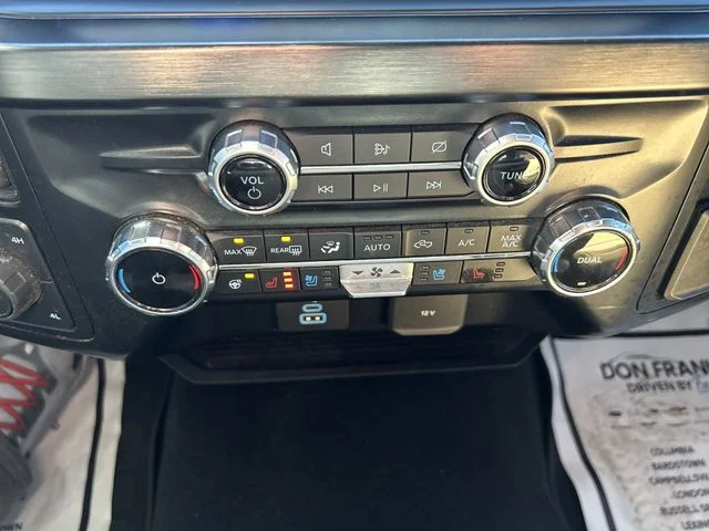 Used 2024 White Ford Lariat image 25