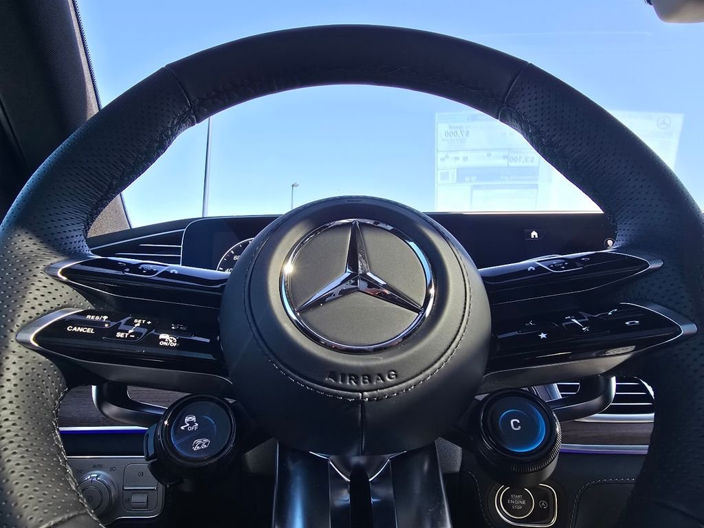 New 2026 MANUFAKTUR Moonlight White Metallic Mercedes-Benz GLE 53 AMG® image 28