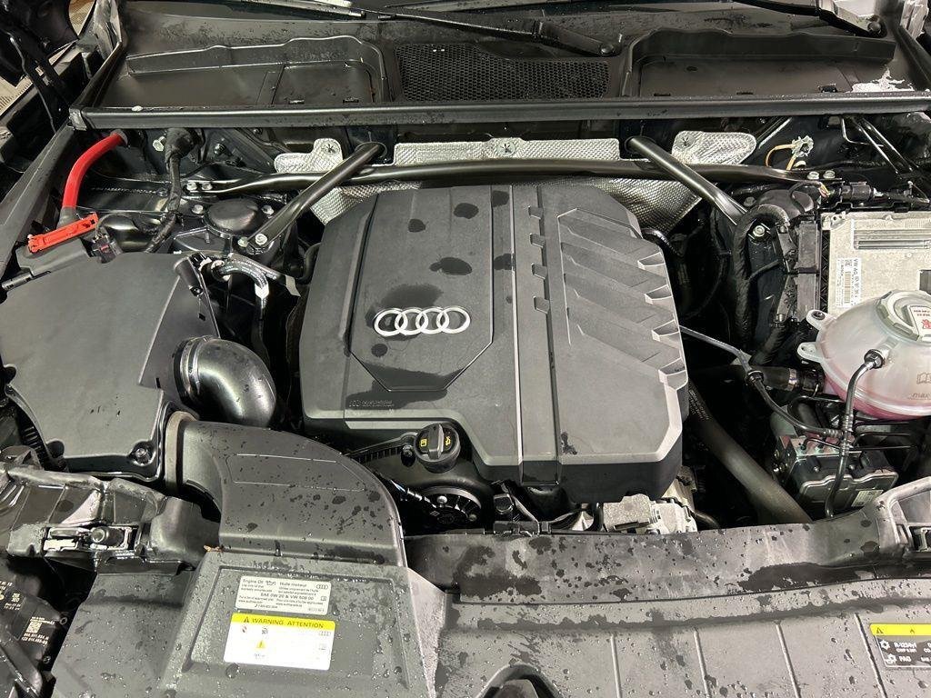 Used 2025 Manhattan Gray Metallic Audi 40 Premium image 14