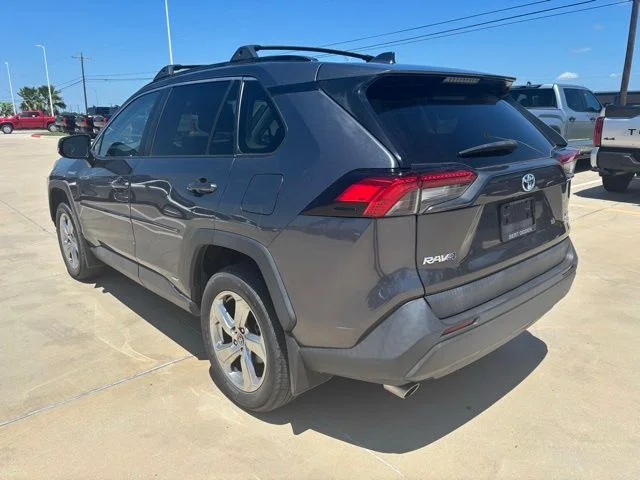 Certified Used 2021 Gray Toyota XLE Premium image 4