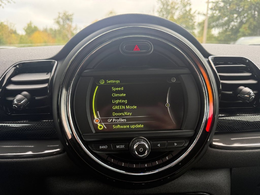 Used 2017 Gray MINI Clubman image 22