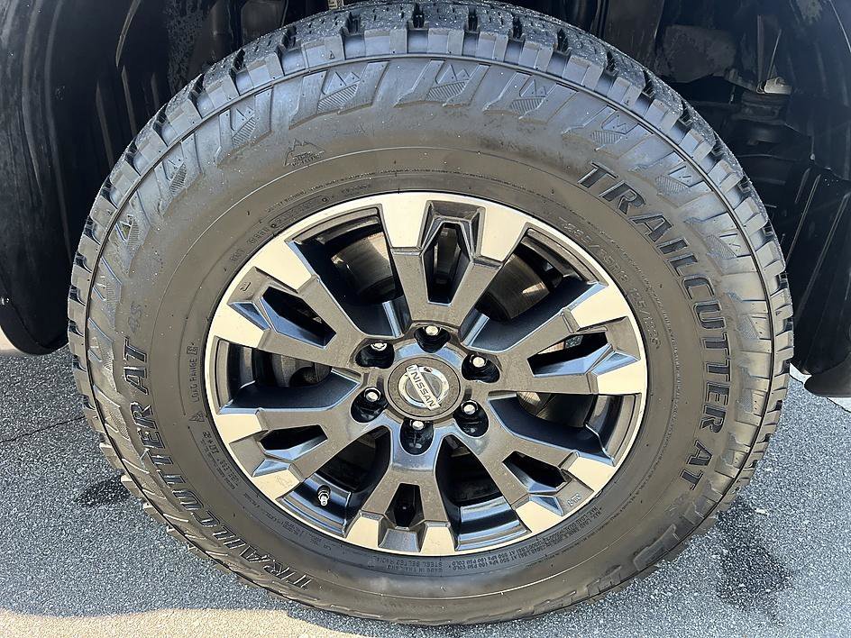 Used 2019 Brilliant Silver Metallic Nissan PRO-4X image 12