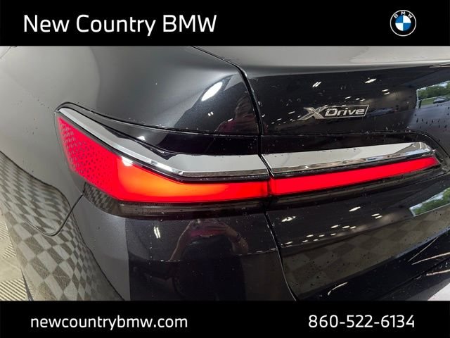 Used 2024 Black Sapphire Metallic BMW 760i xDrive image 31
