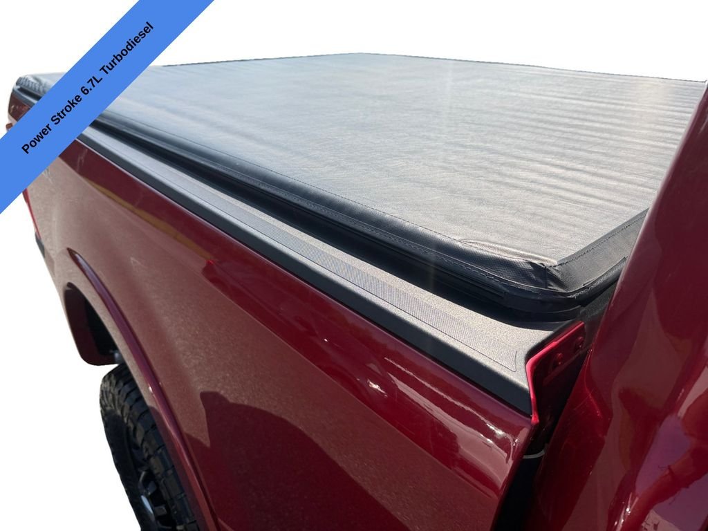 Used 2022 Red Ford King Ranch image 17