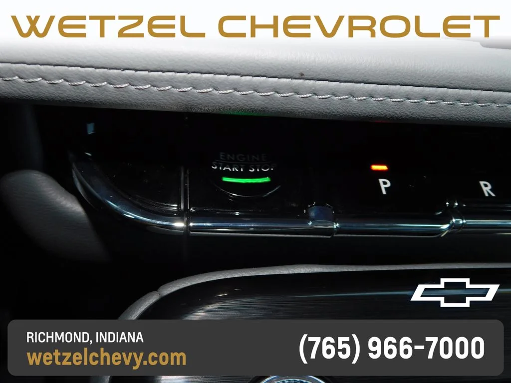Used 2023 Silver Lincoln Reserve image 35