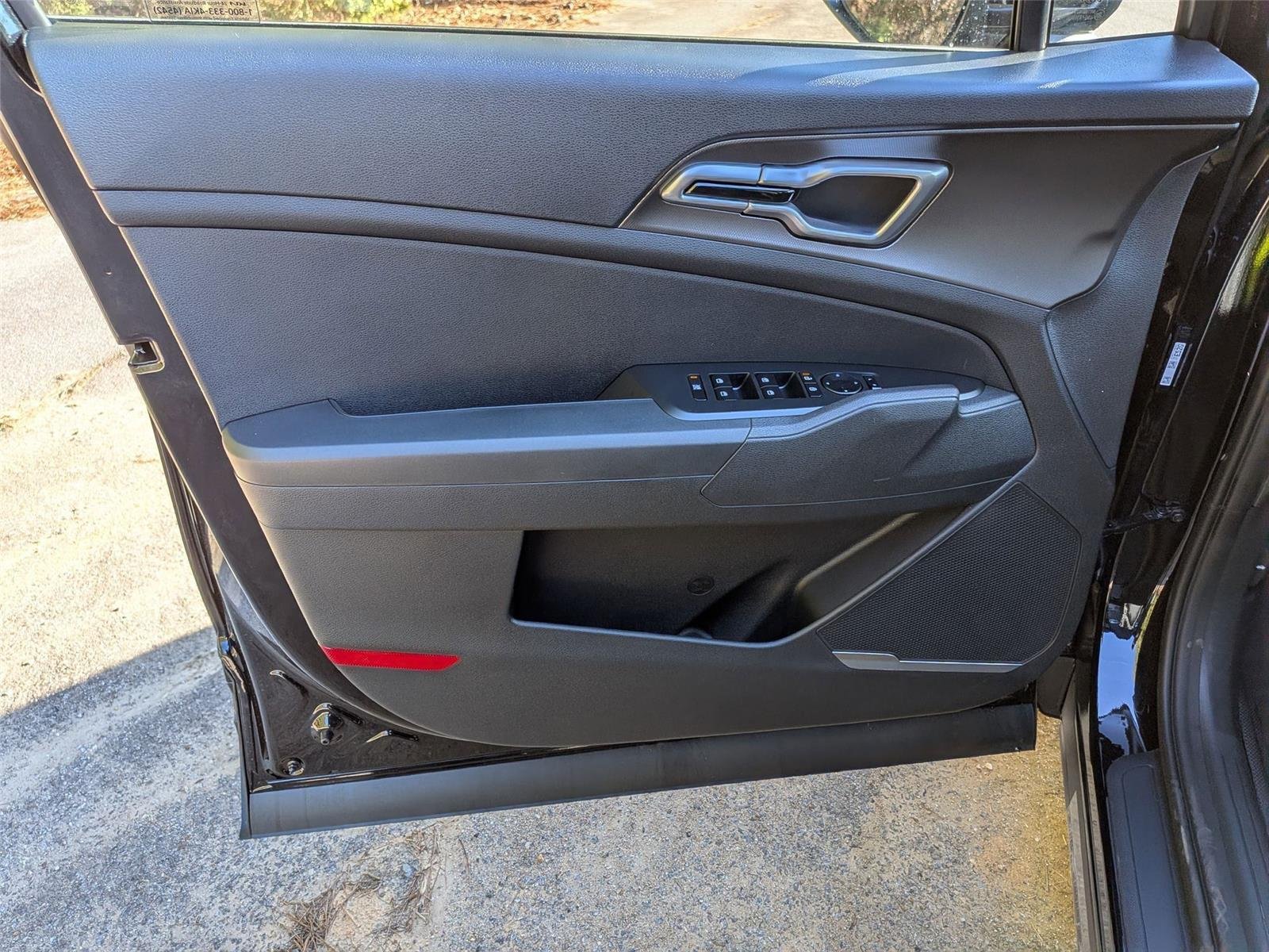 New 2026  Kia LX image 11