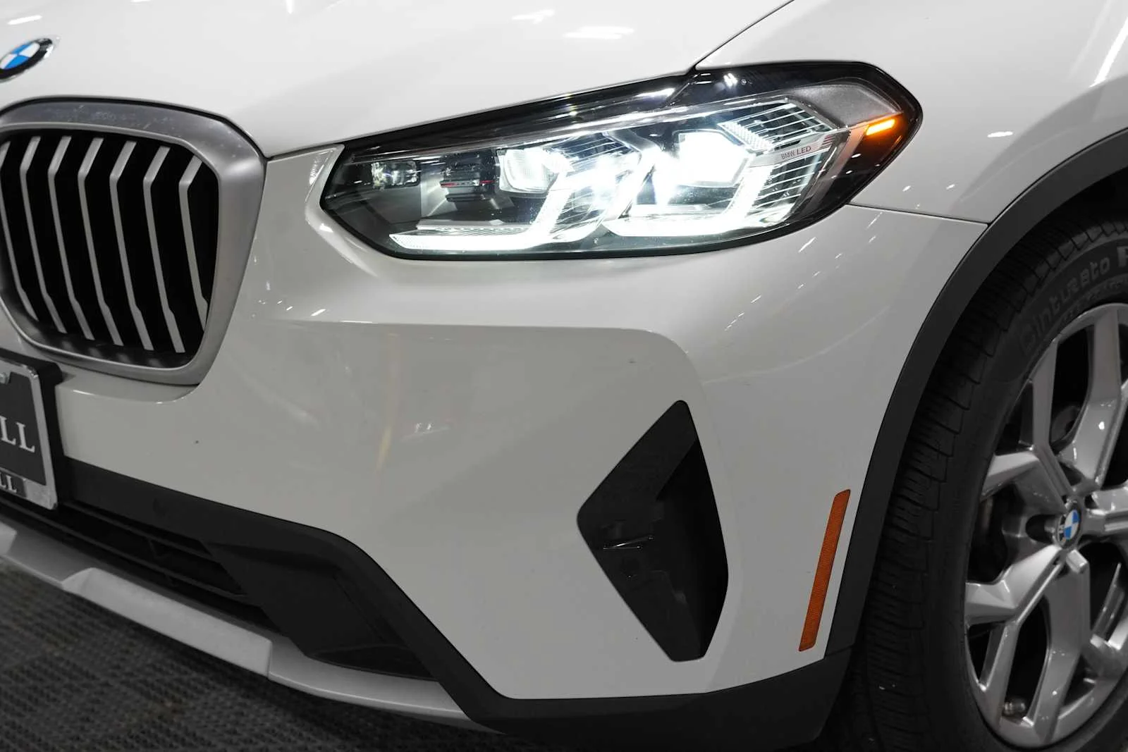 Certified Used 2023 Alpine White BMW sDrive30i image 7