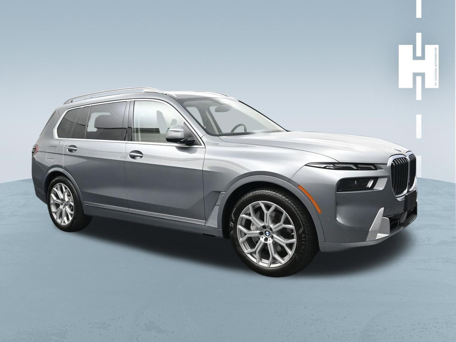 2023 BMW X7