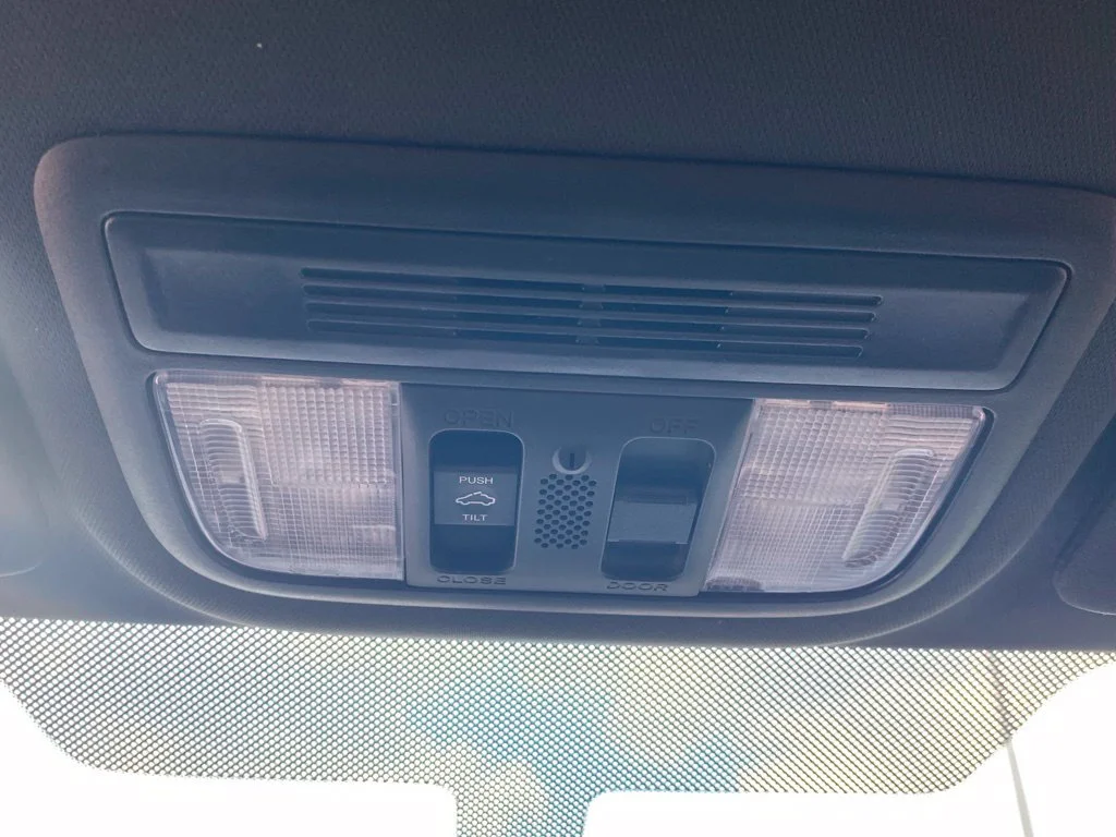 Used 2019  Honda Si image 22