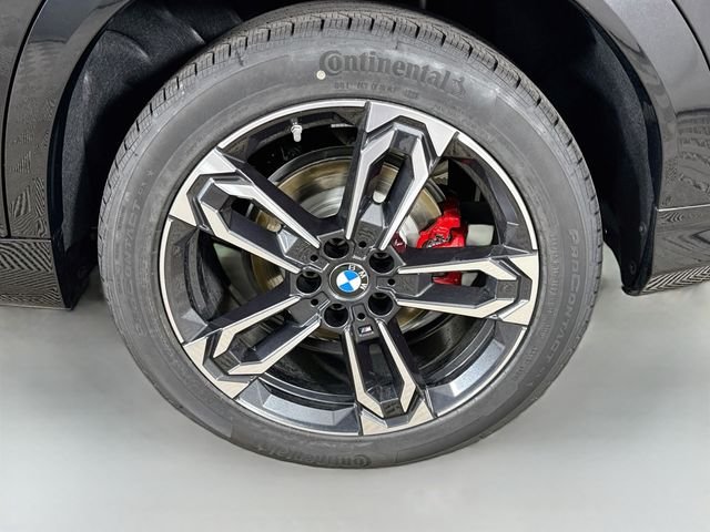 New 2026 Black Sapphire Metallic BMW xDrive28i image 32
